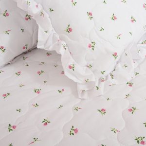 Rosebud Traditional Quilted Fitted Bedspread & Pillowsham Set