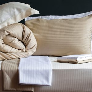 Caravan Luxury Satin Stripe Duvet Cover and Pillowcase Set Island Bed