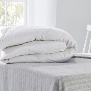 Earlys Of Witney 10.5 tog Goose Feather and Down Duvets. Optional Pillows also available