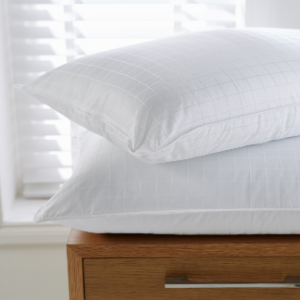 Luxury Twin Pack Jacquard Pillows 100% Cotton Cover with Spiral Hollowfibre Filling