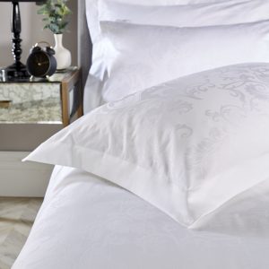 William Hunt Savile Row 300 Thread Count 100% Cotton Rococo Jacquard Duvet Cover & Pillowcase Set White